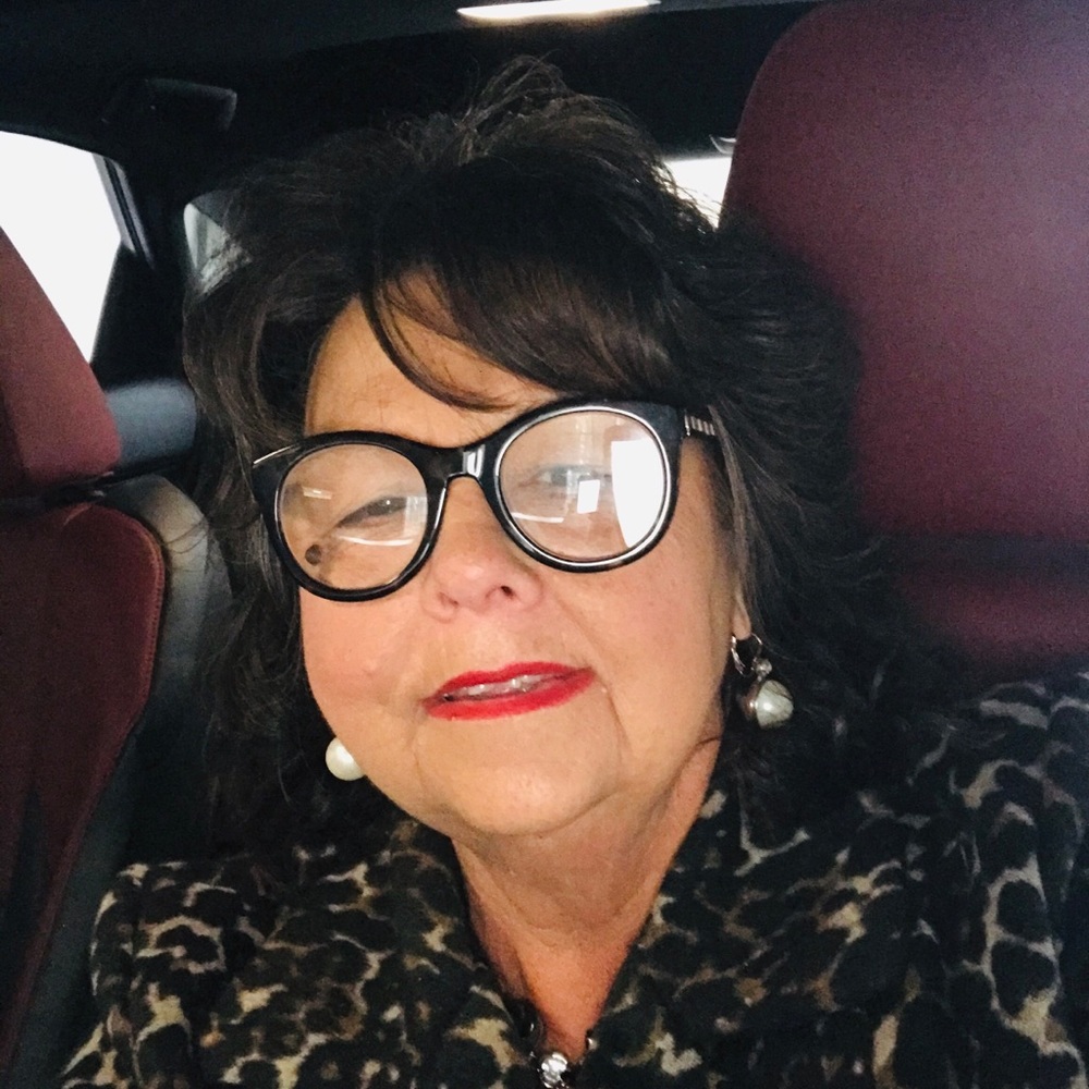 Meet your Posher, Debra
